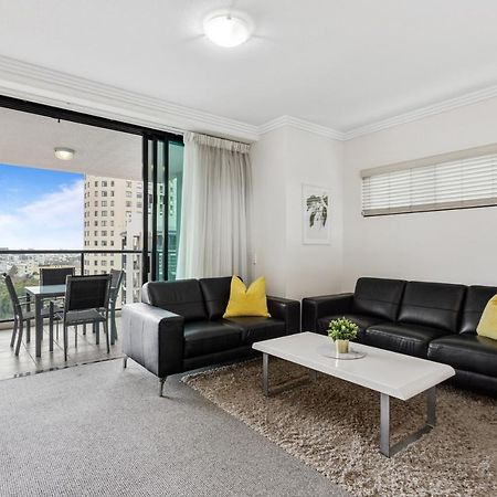 Republic Apartments Brisbane City Exterior photo