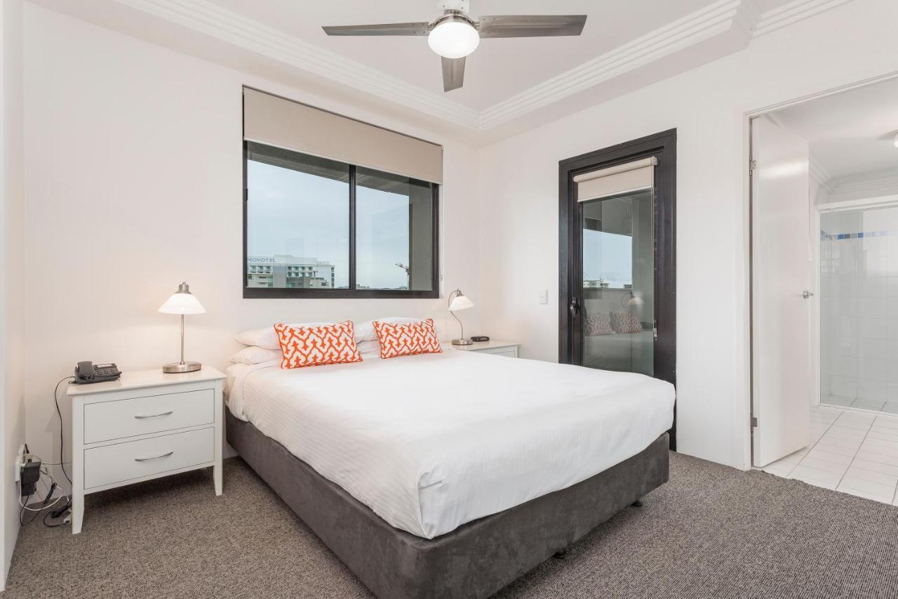 Republic Apartments Brisbane City Exterior photo