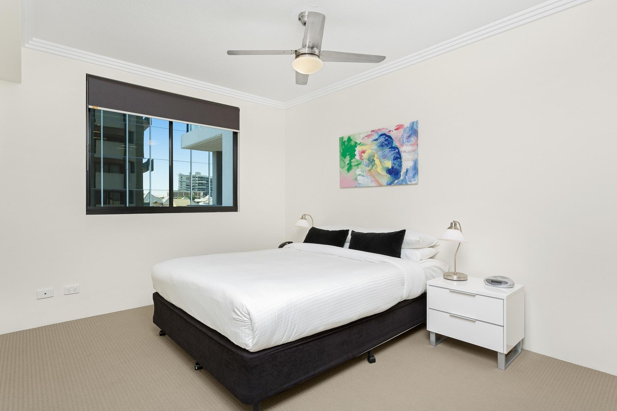 Republic Apartments Brisbane City Exterior photo