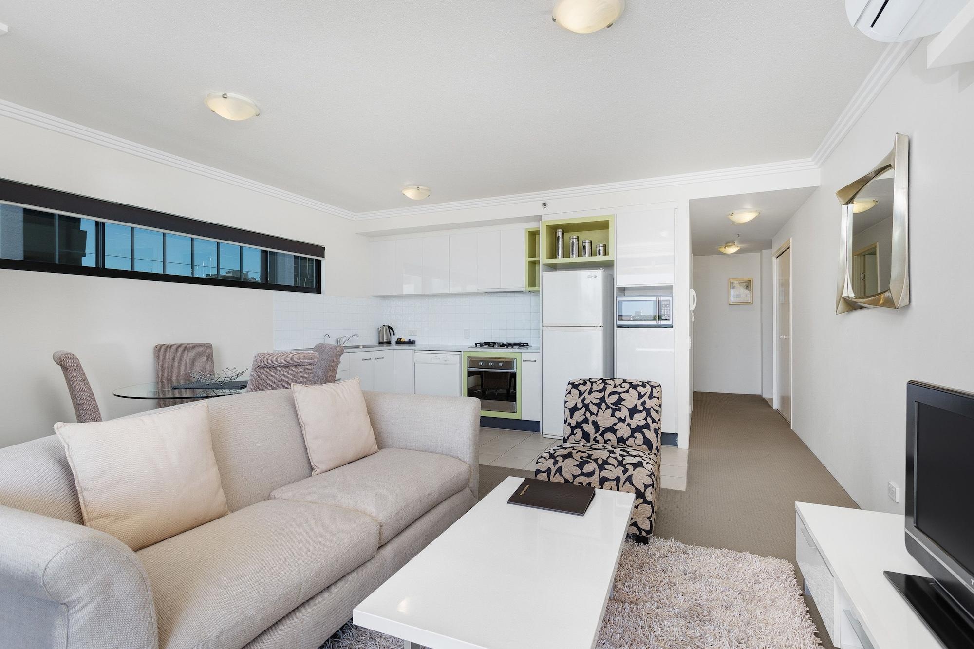 Republic Apartments Brisbane City Exterior photo