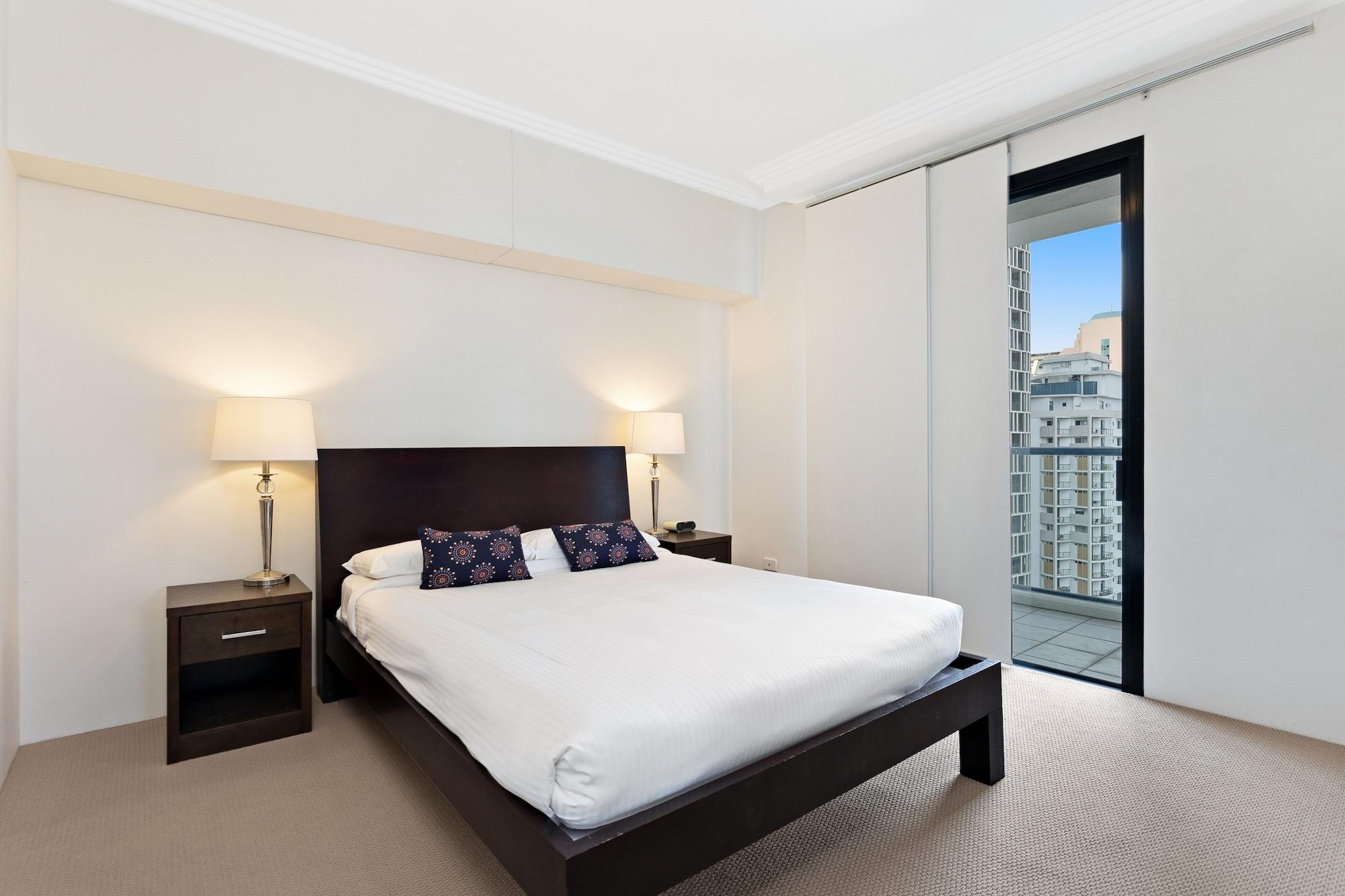 Republic Apartments Brisbane City Exterior photo