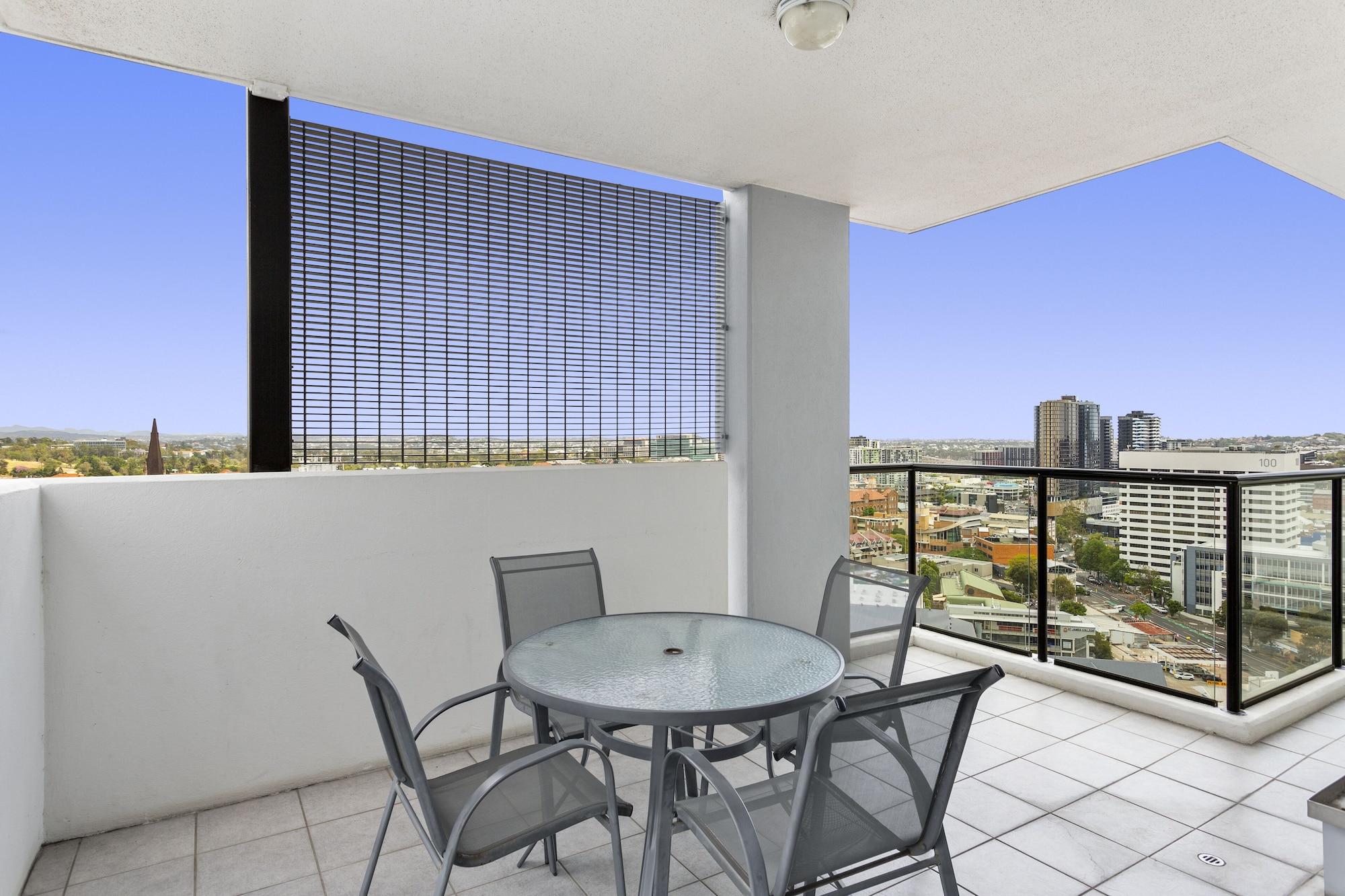 Republic Apartments Brisbane City Exterior photo
