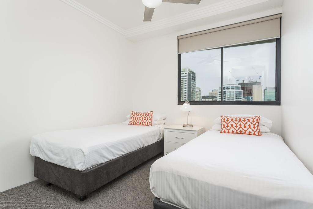 Republic Apartments Brisbane City Exterior photo
