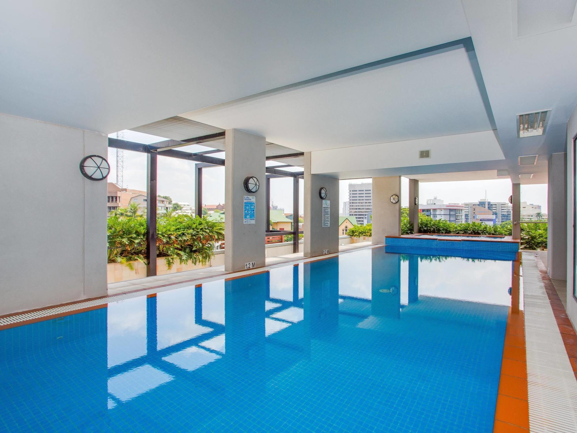 Republic Apartments Brisbane City Exterior photo