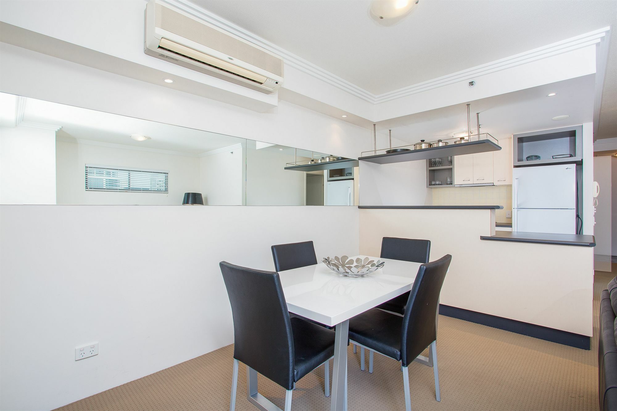 Republic Apartments Brisbane City Exterior photo